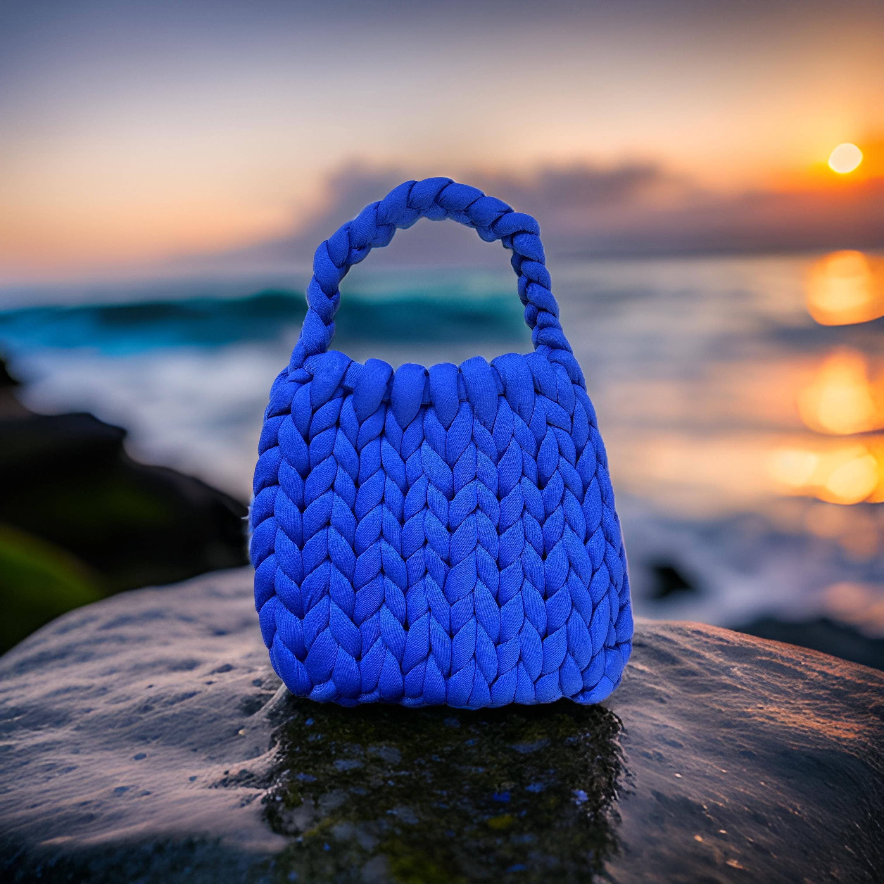 Marshmallow Baggu Fabric - Handknitted Chunky Yarn Bag Marshmallow Baggu Fabric Great Functional Goods Royal Blue 