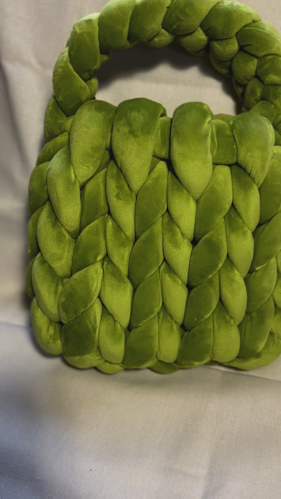 Clover Marshmallow Baggu (Velvet)